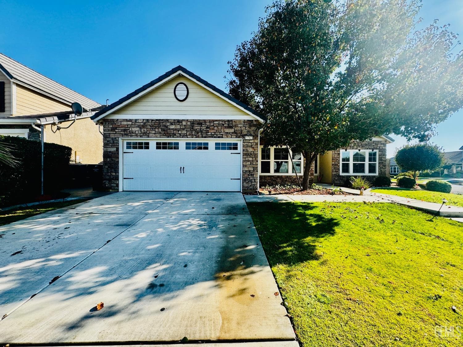 5702 Morning Breeze Street — photo 2