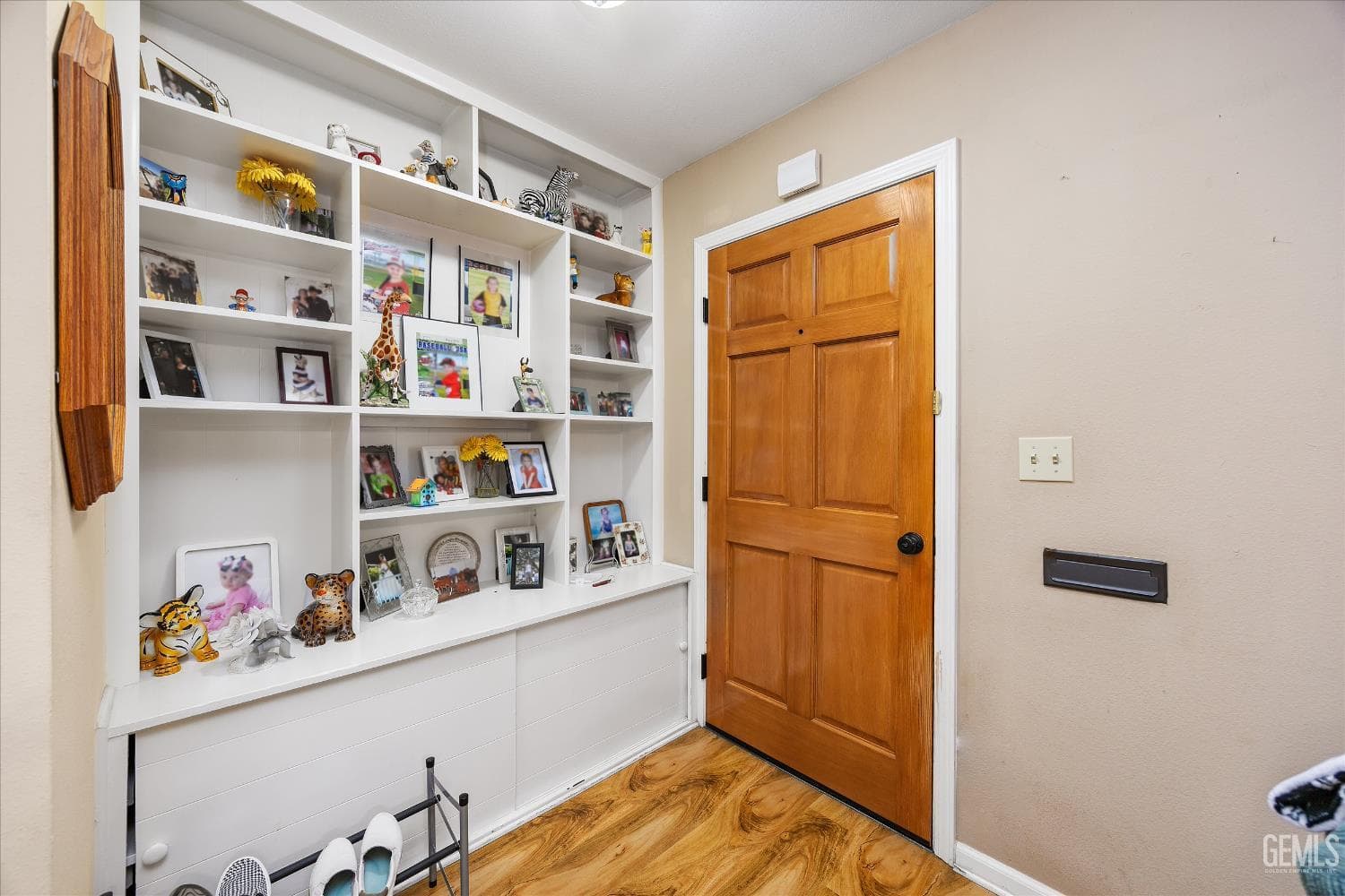 5812 Burke Way — photo 6
