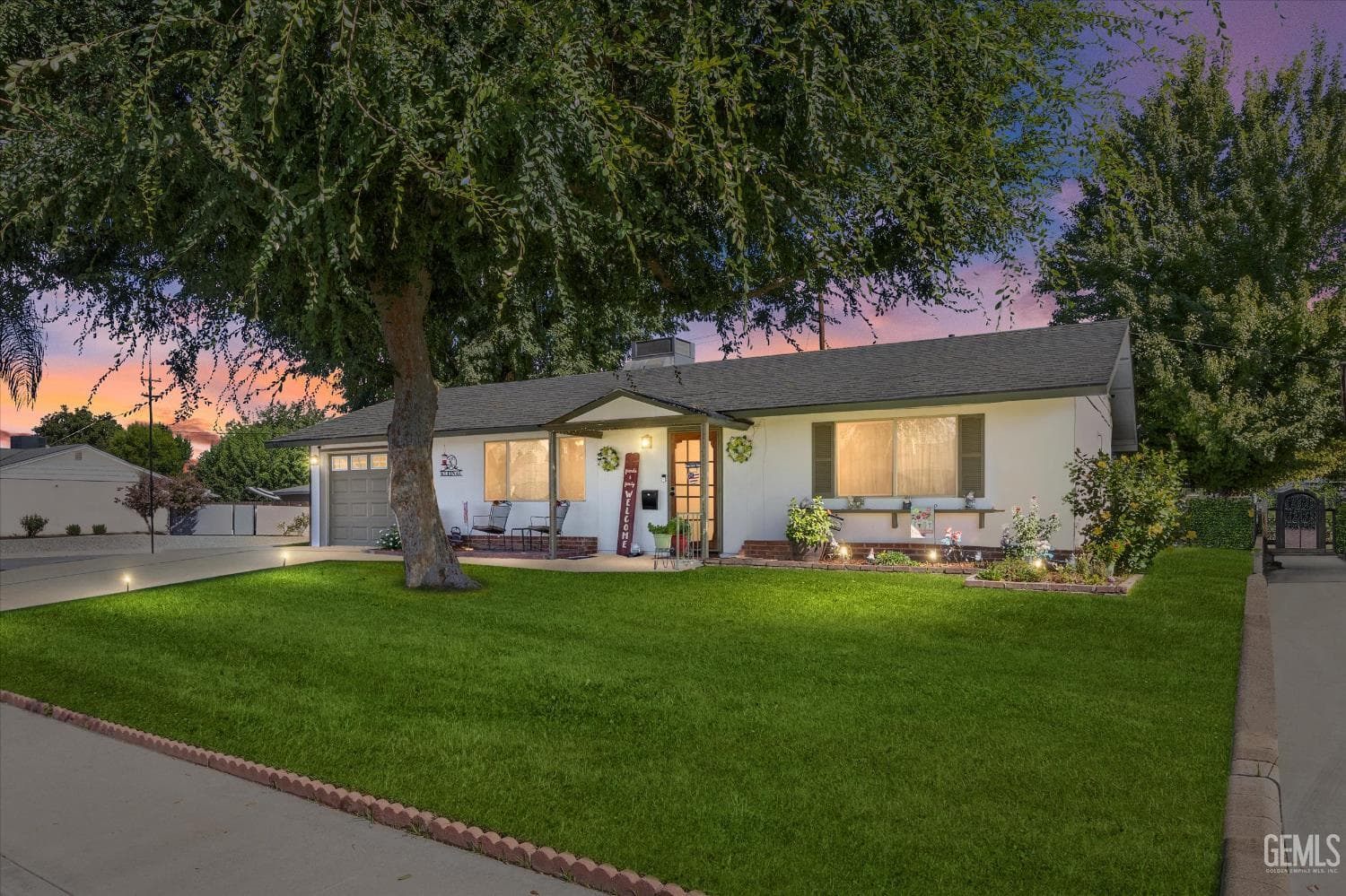 5812 Burke Way
