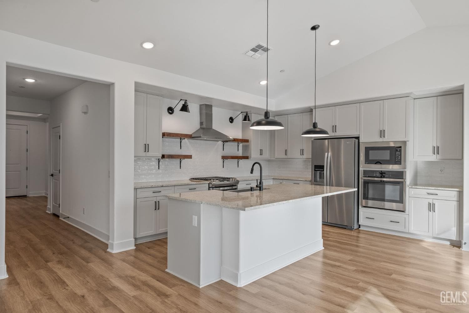 1360 Bodega Drive — photo 6
