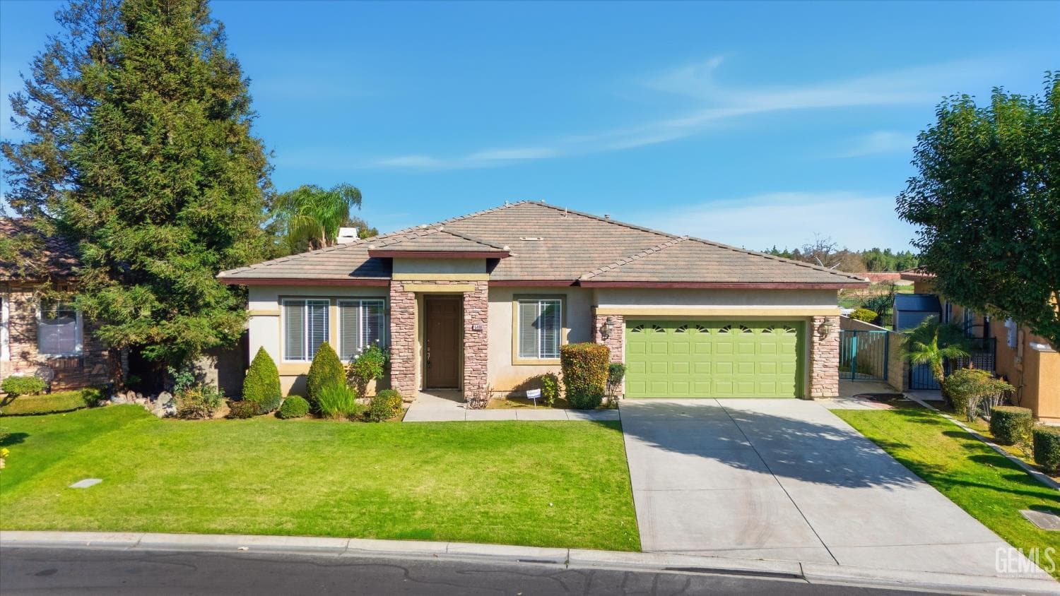 5406 Pelican Hill Drive