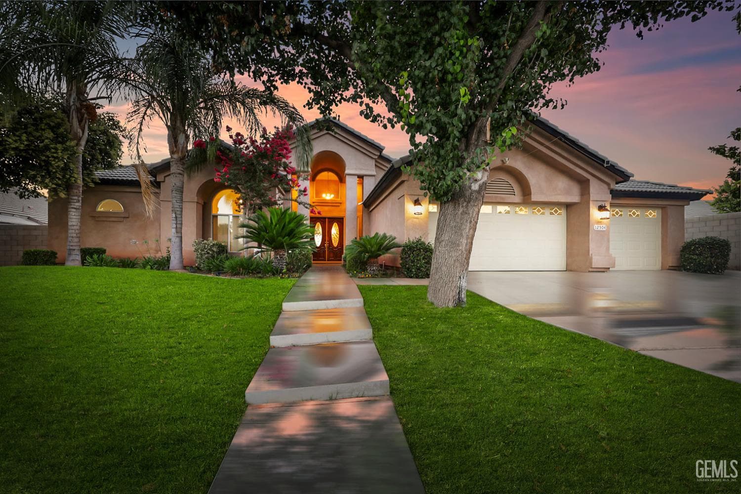 12504 Crown Crest Drive