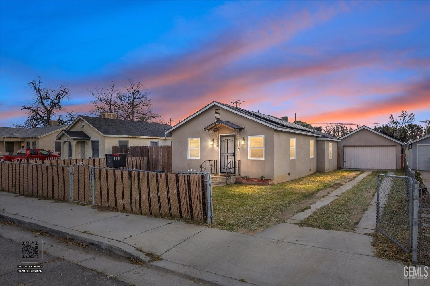 115 E Moneta Avenue