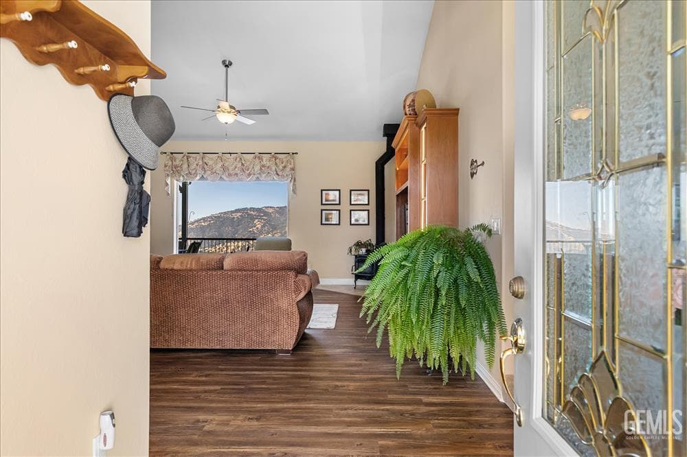 30730 Fox Ridge Court — photo 5