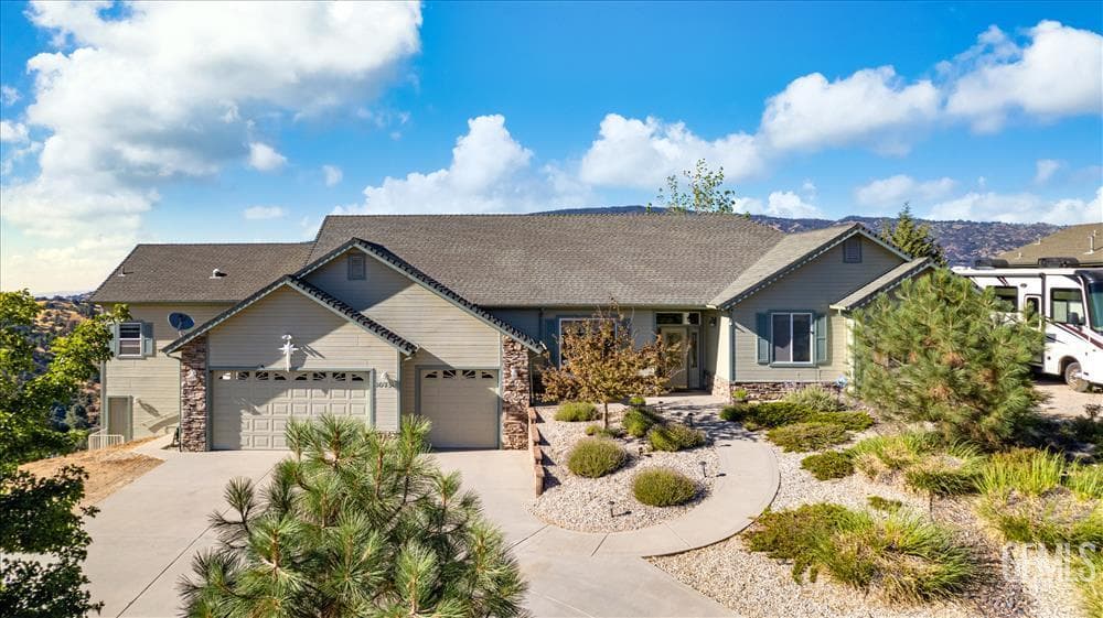 30730 Fox Ridge Court