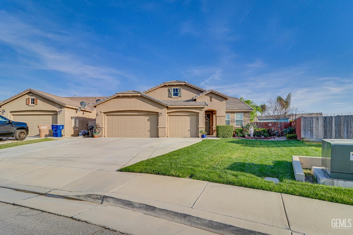 10905 Mountainside Drive