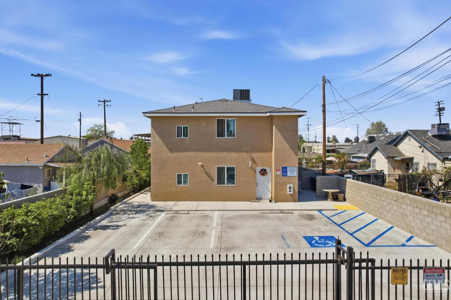 3208 Jewett Avenue — photo 3