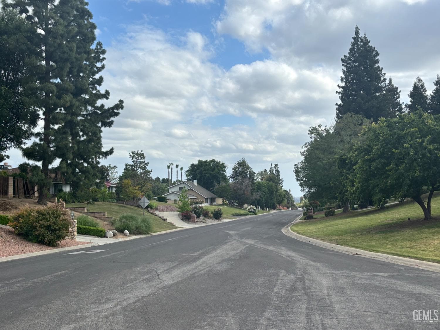 4120 Flintridge Drive