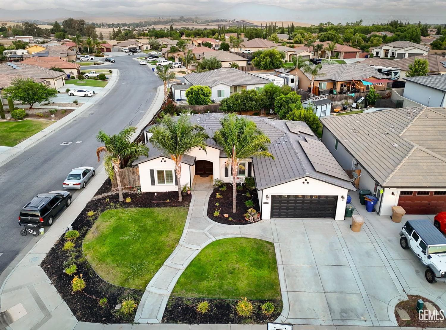 6613 Woodall Court — photo 2