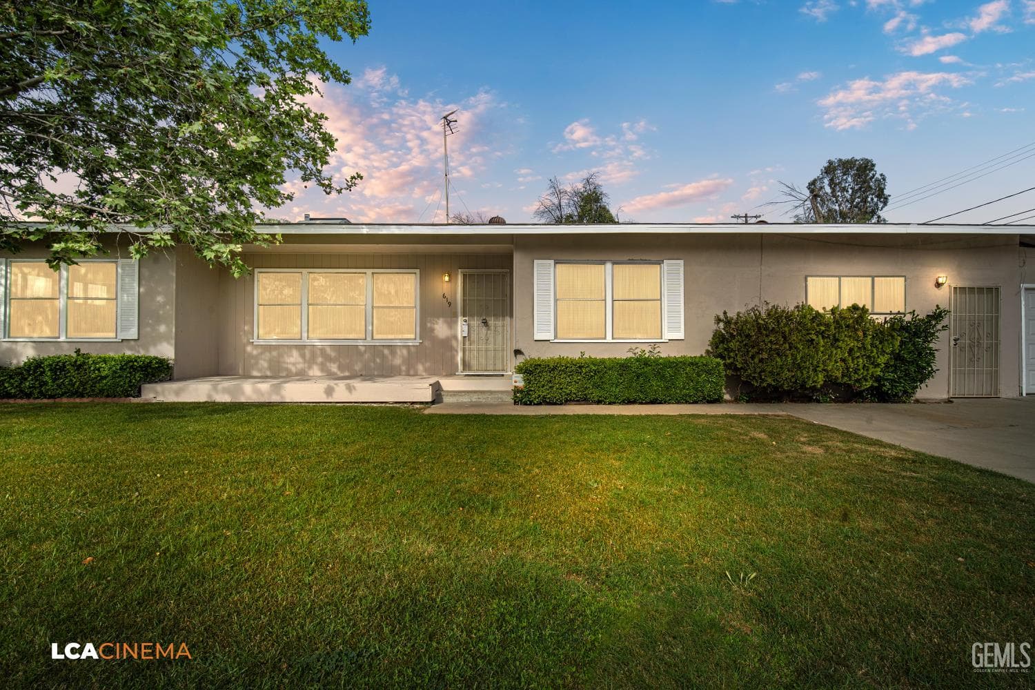 619 Palo Verde Street