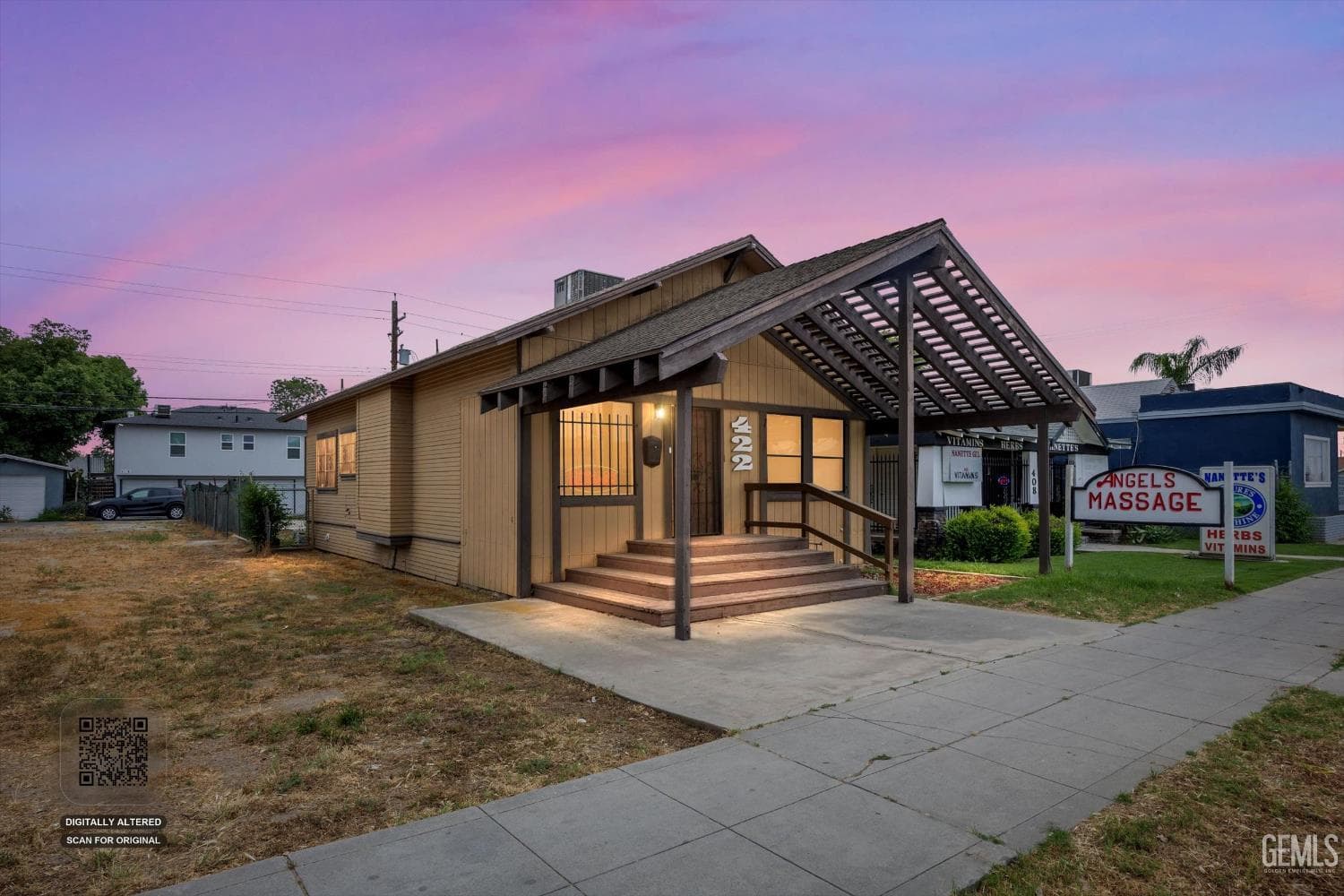 422 Chester Avenue