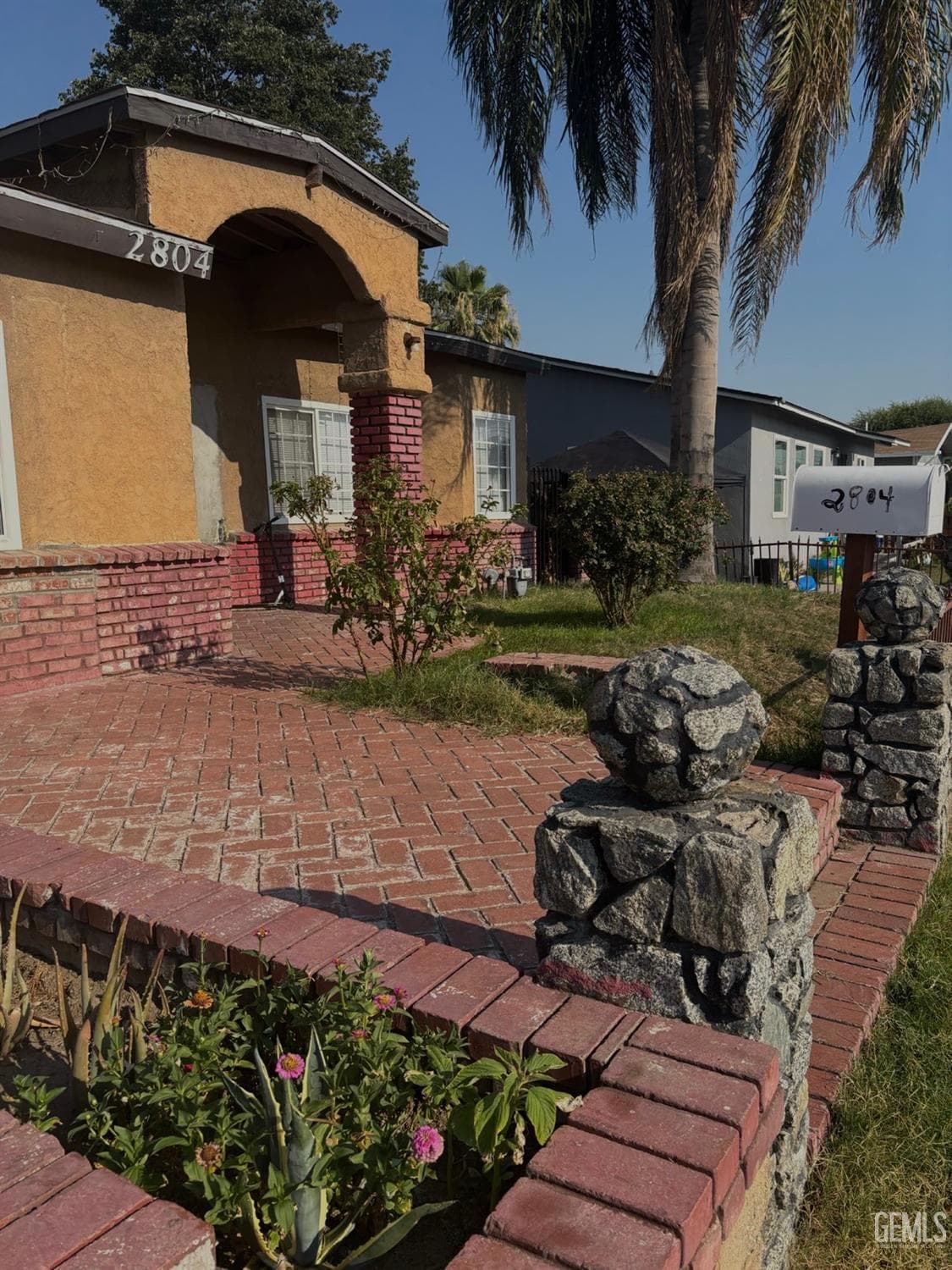 2804 Q Street — photo 4