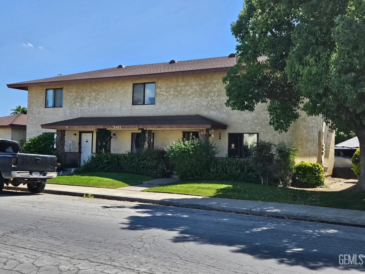 3402 Ashe Road