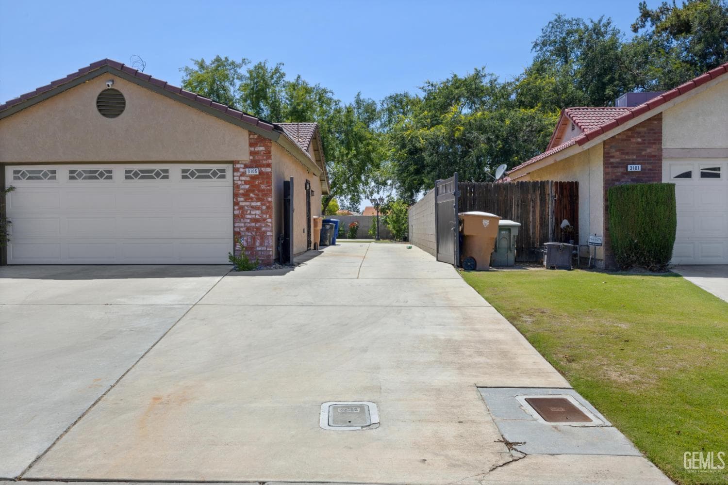 3105 Whisper Oak Way — photo 2