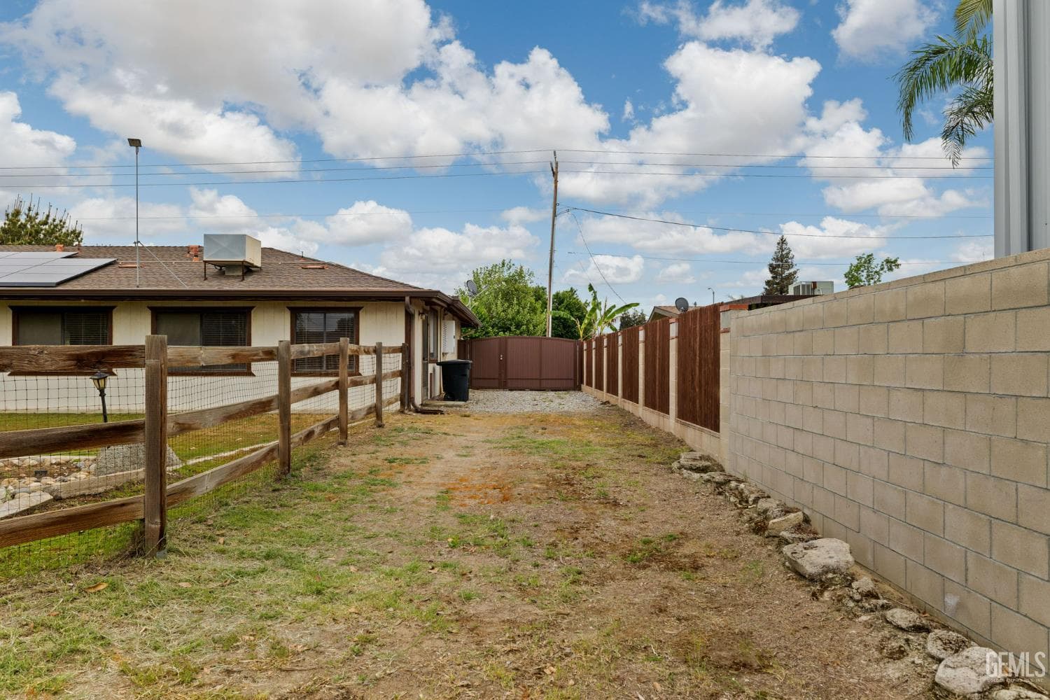 2065 Jenkins Road — photo 3