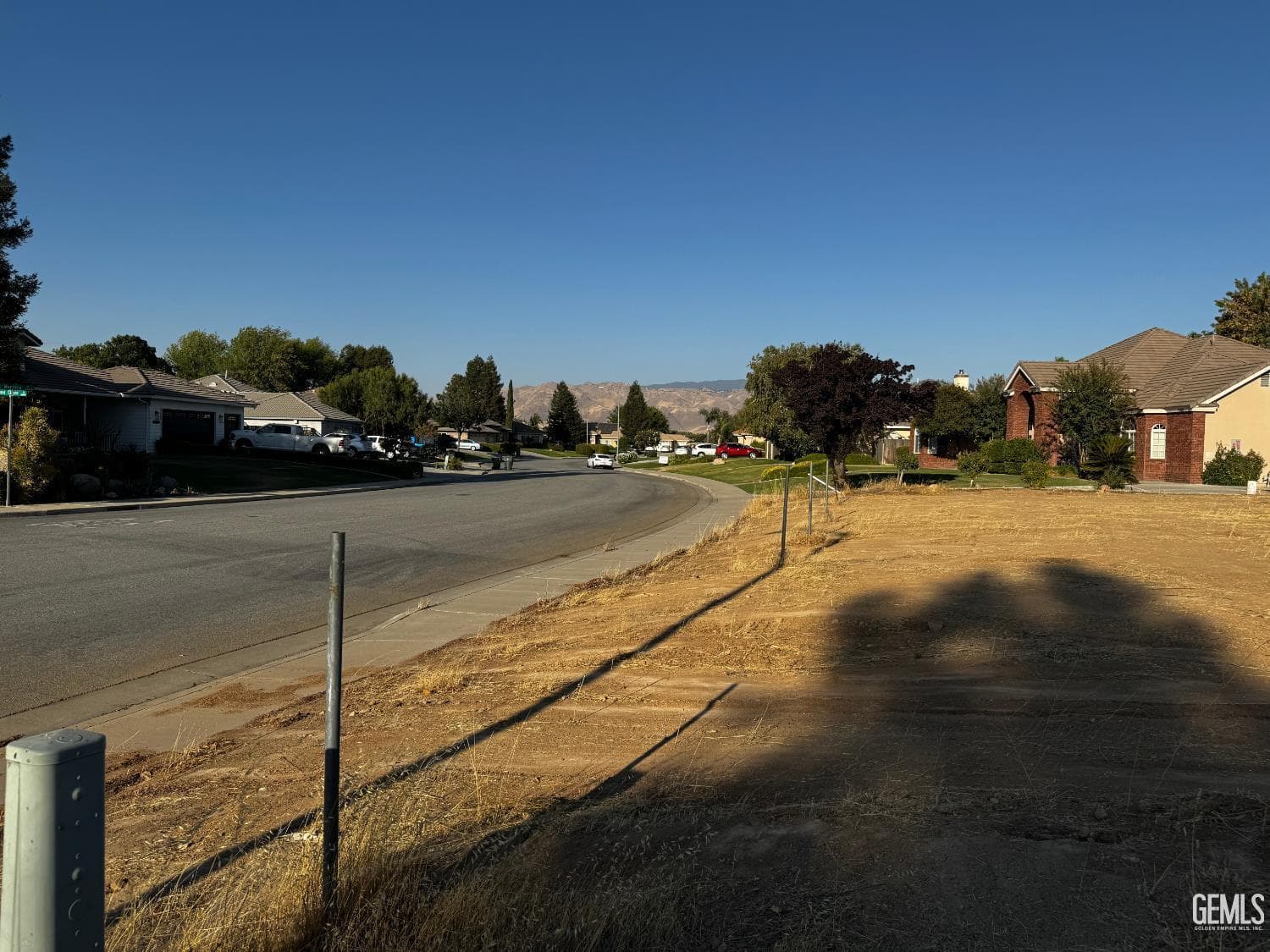 12103 Vista Montana Drive — photo 2