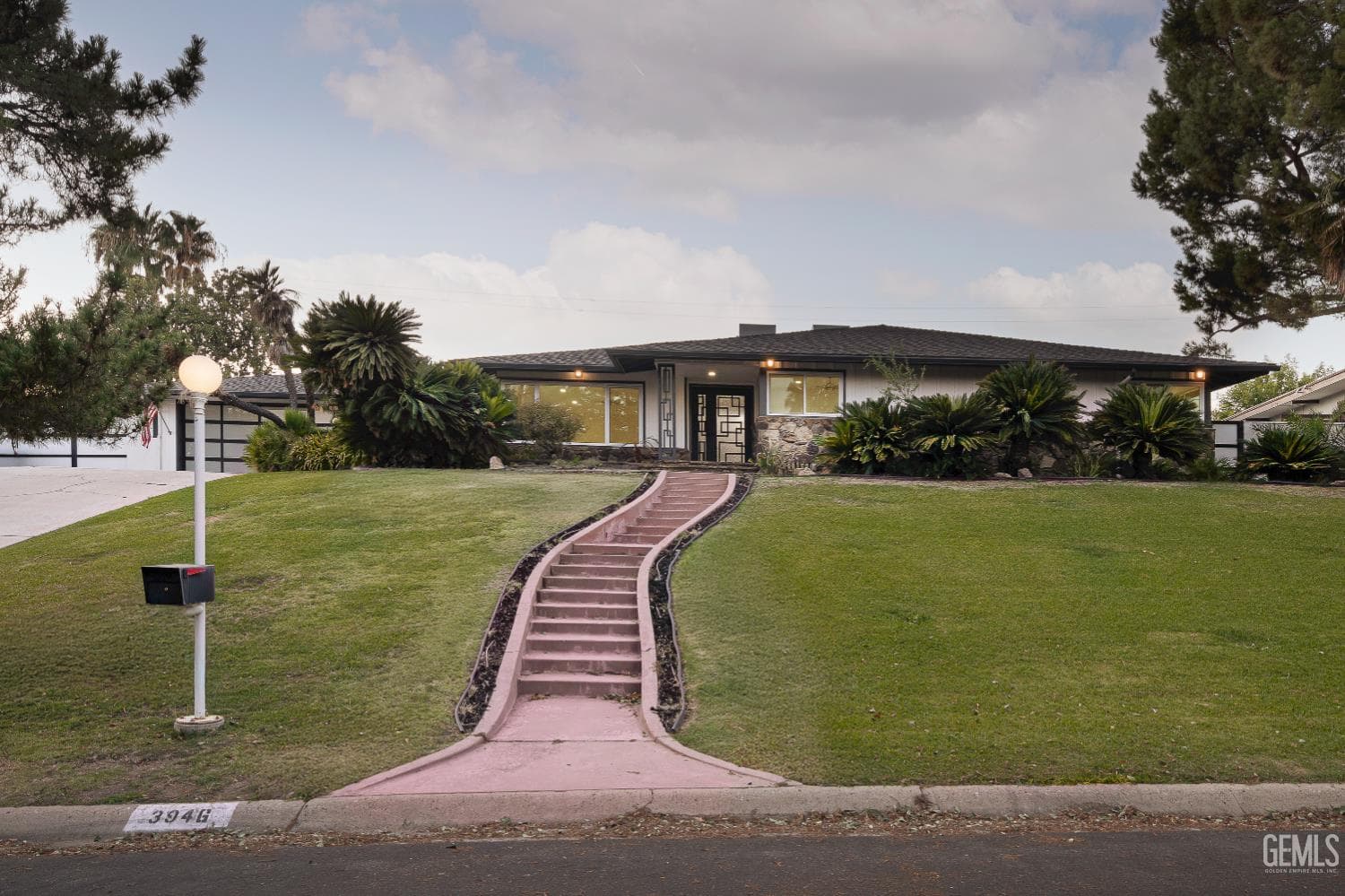 3946 Claremont Drive