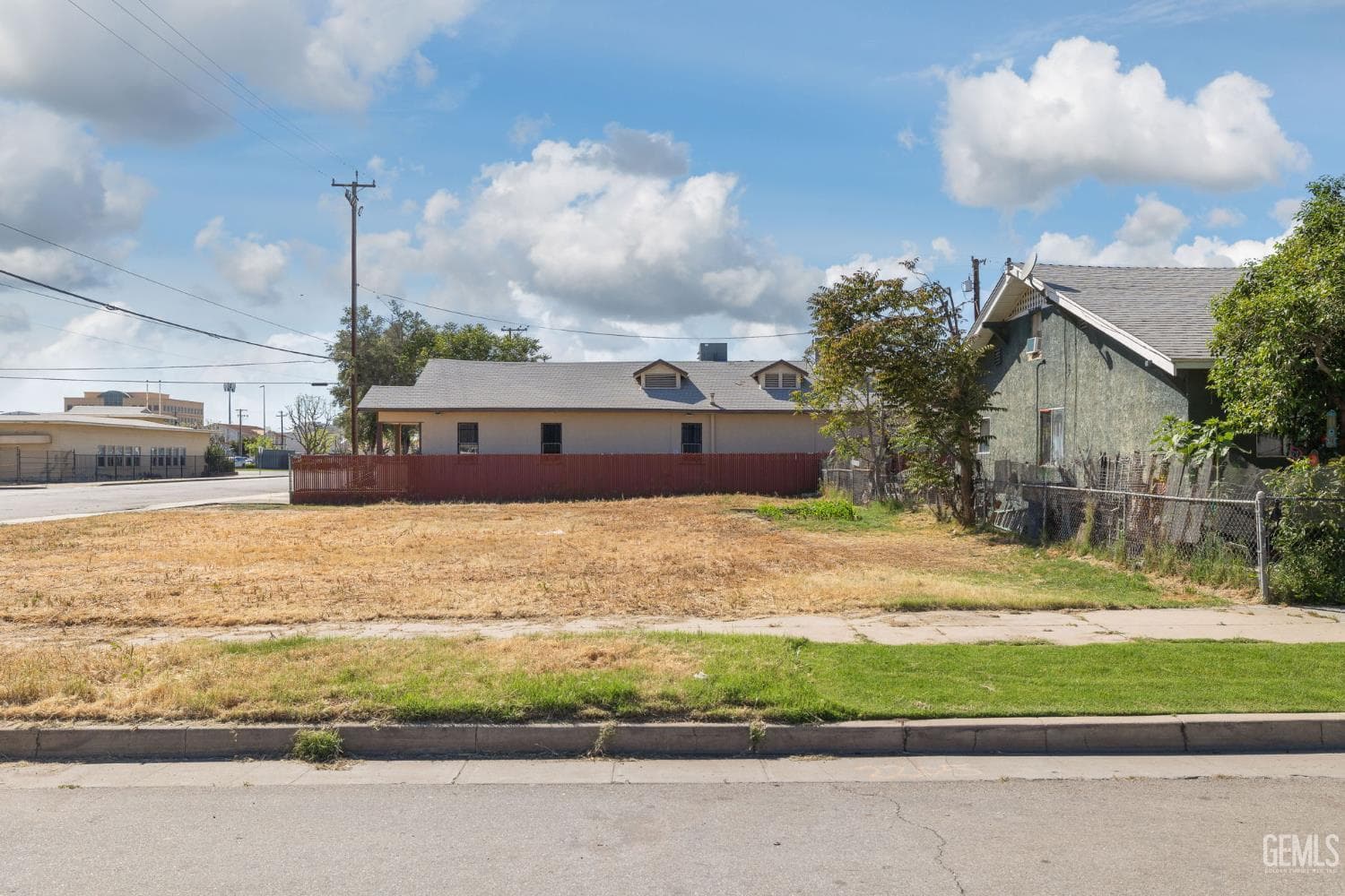 2205 O Street
