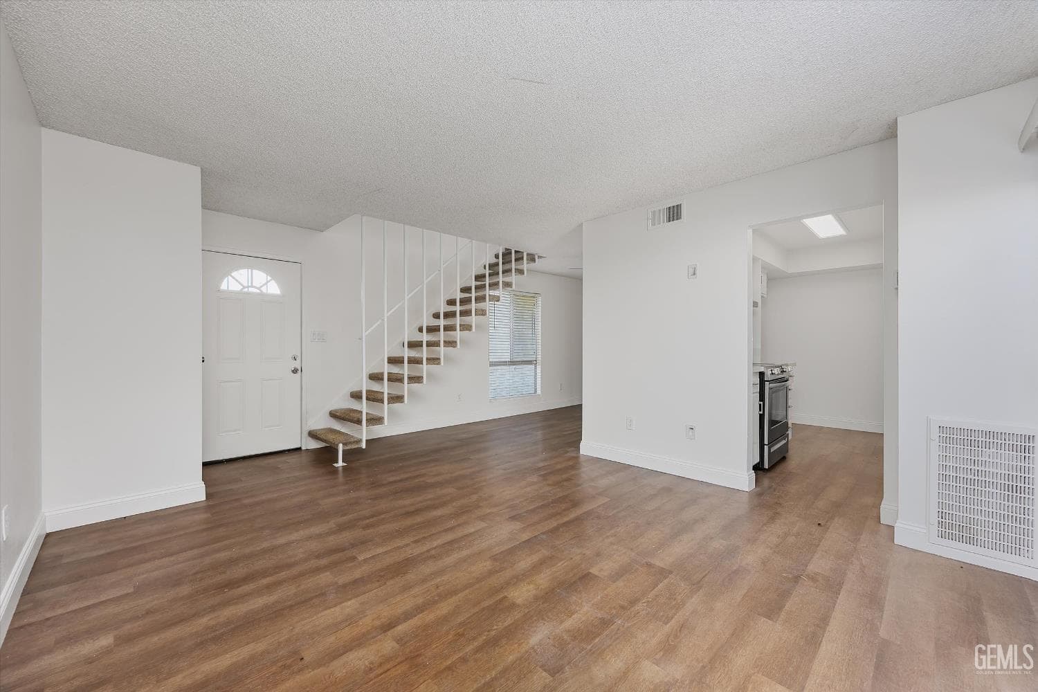 4700 Nordic Drive — photo 6