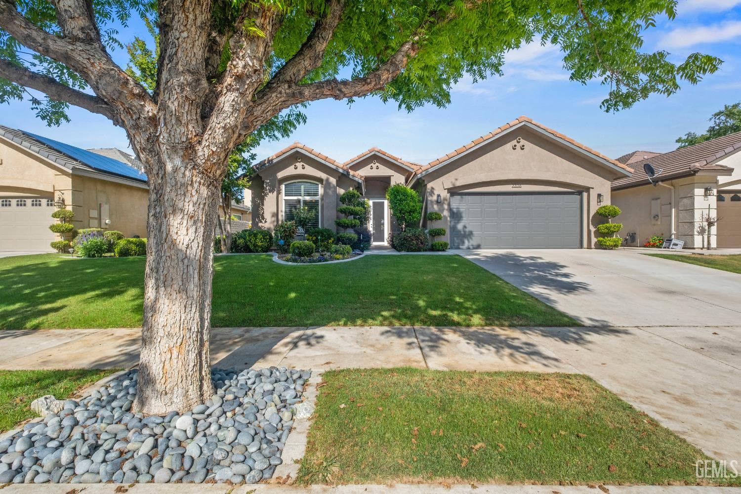 2306 Snowdrop Drive — photo 3
