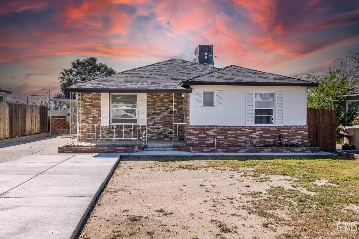 3325 Monterey Street — photo 4