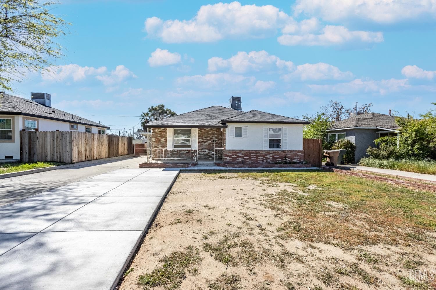 3325 Monterey Street — photo 2