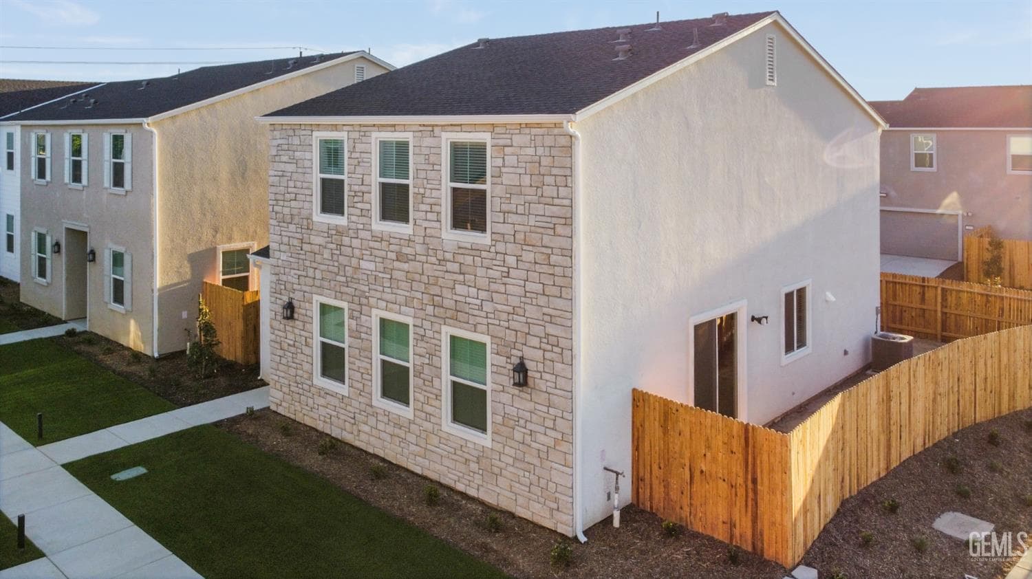12541 Camino Glorieta