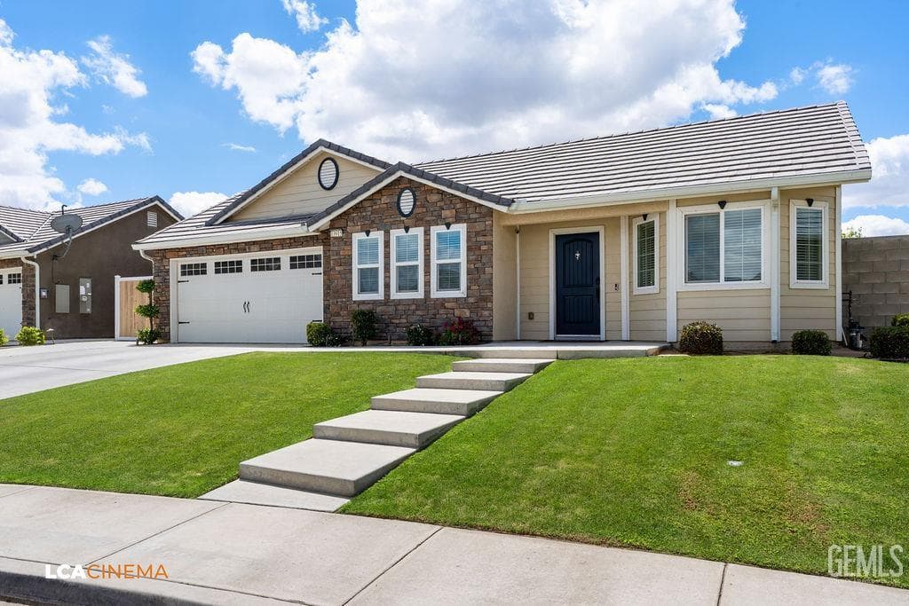 13915 Star Shine Drive — photo 4