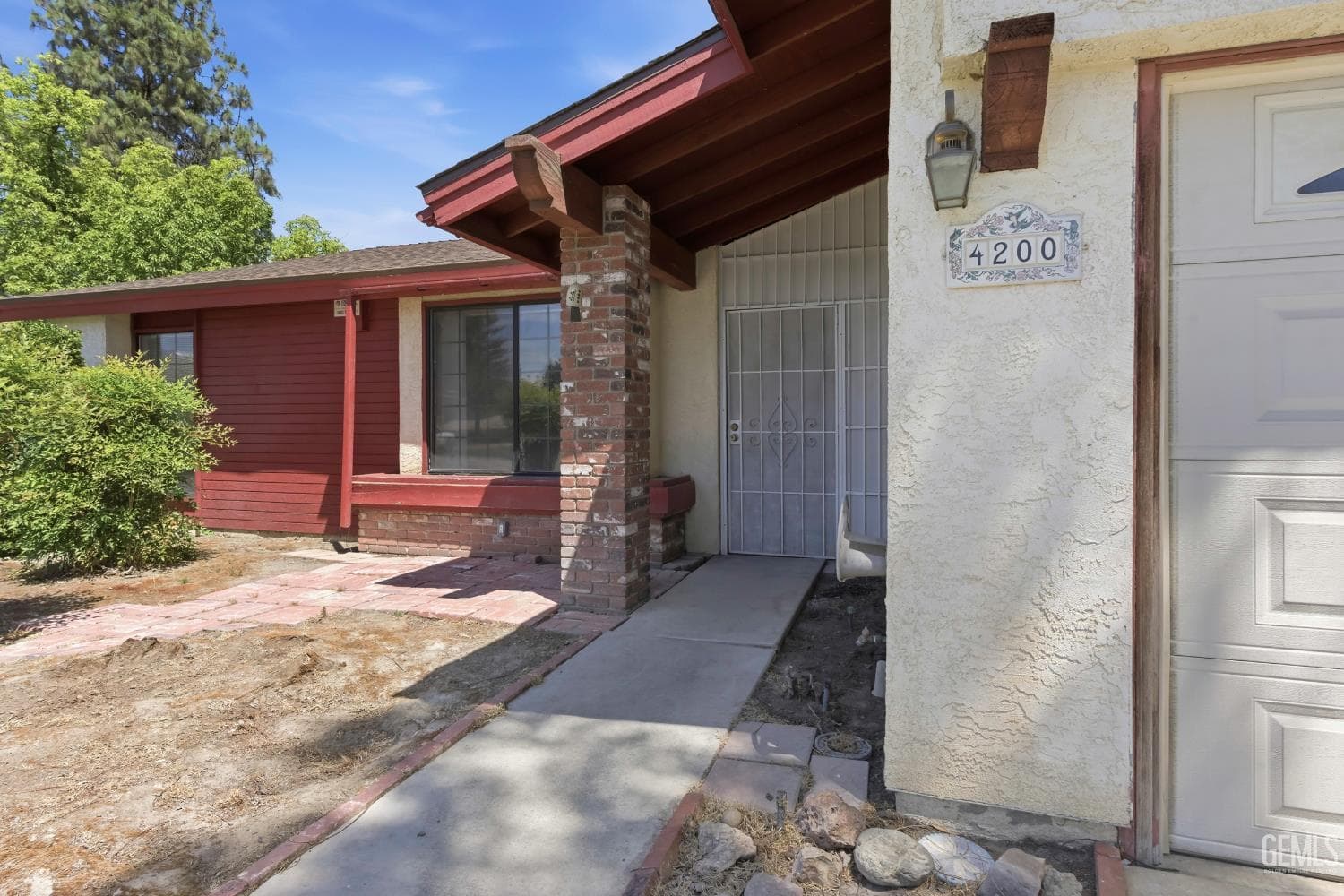 4200 Ryder Lane — photo 6