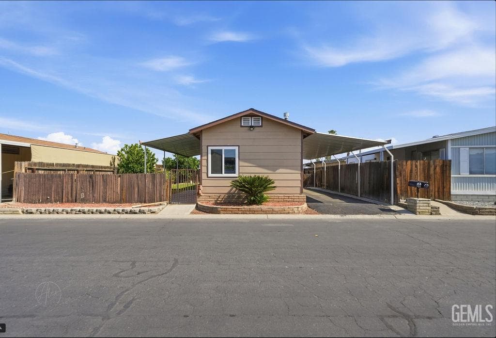 3535 Stine Road — photo 3