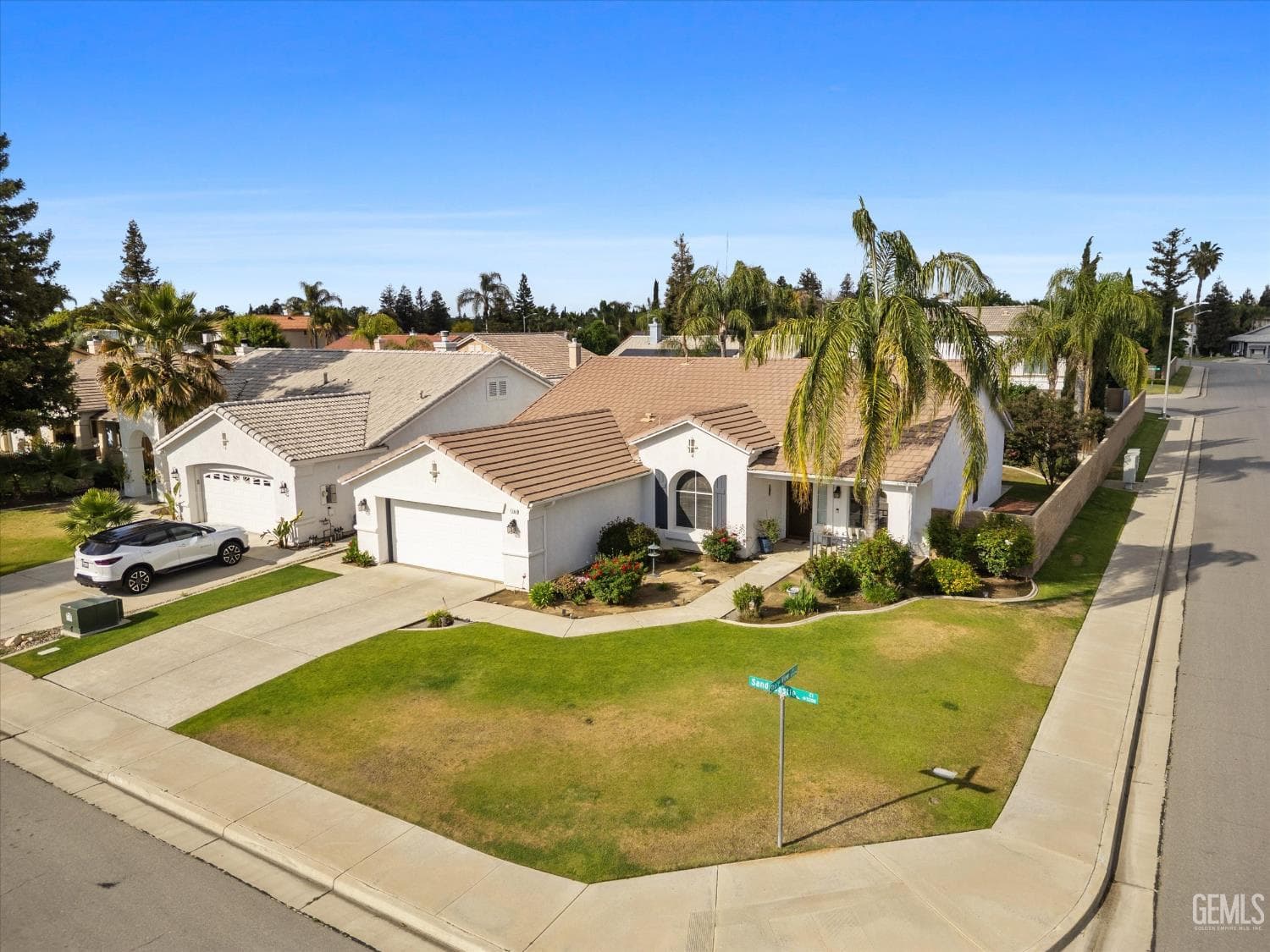5200 Sand Castle Court — photo 2