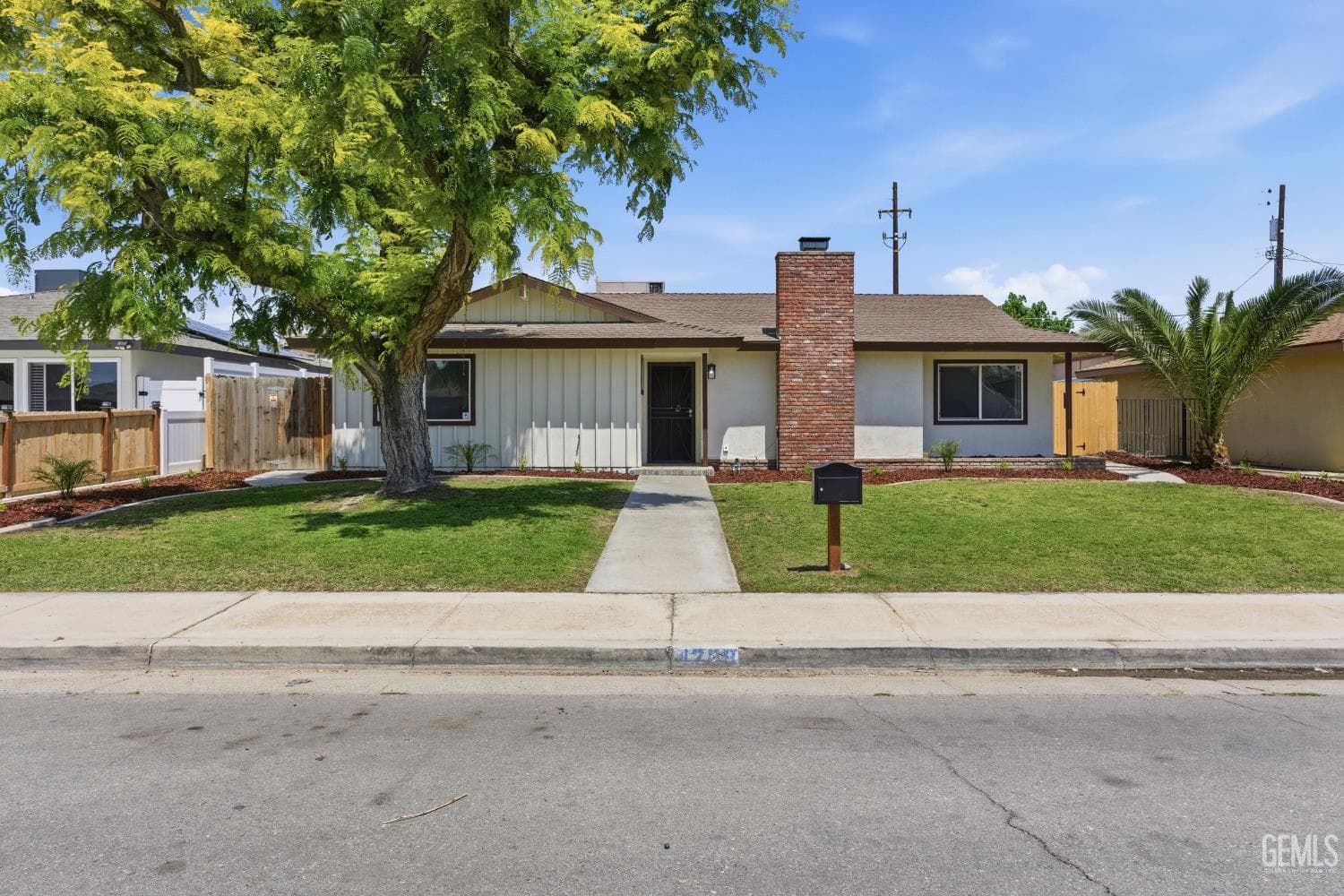 4208 Starling Drive