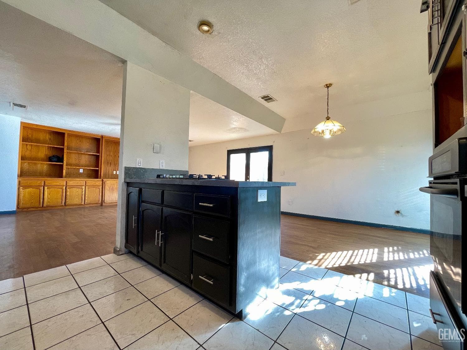3913 Foxwood Street — photo 4