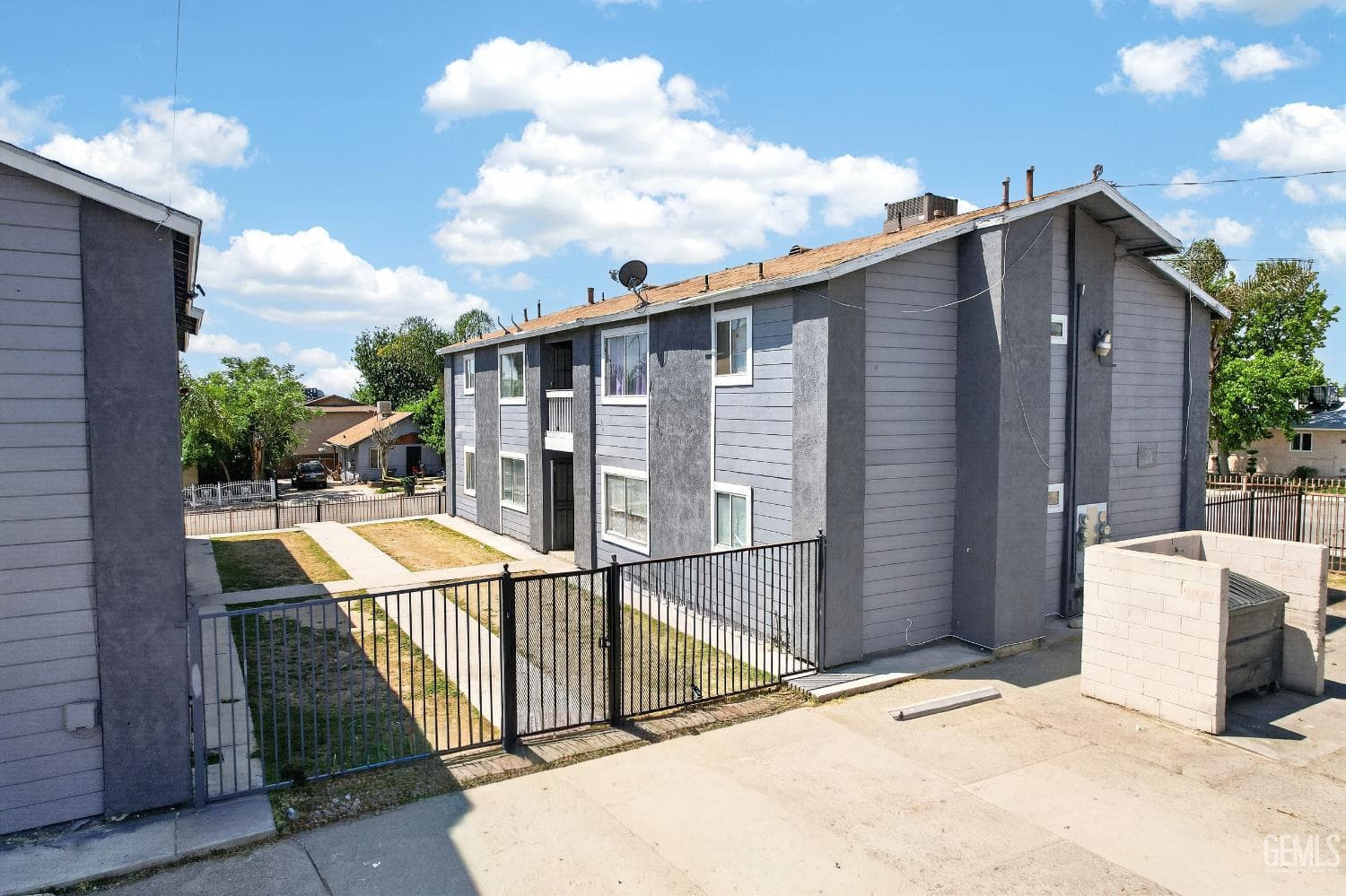 1300 Flower Street