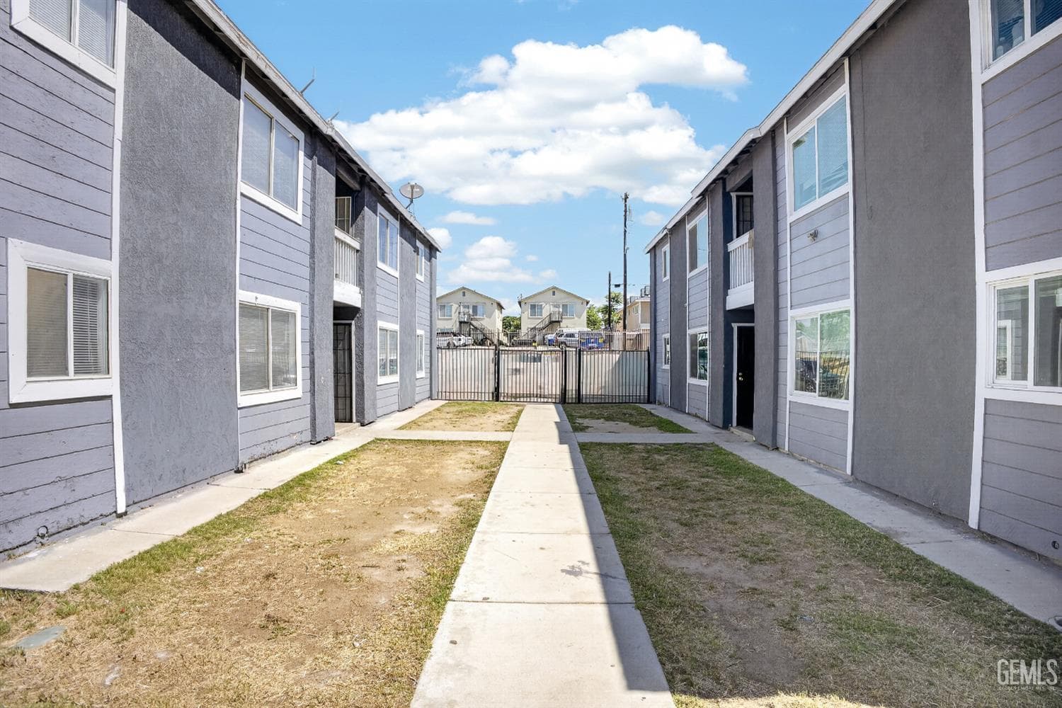 1304 Flower Street — photo 5