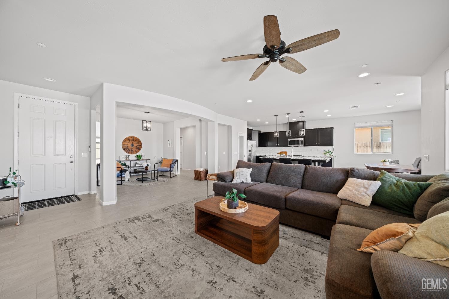 227 Hammersmith Drive — photo 3