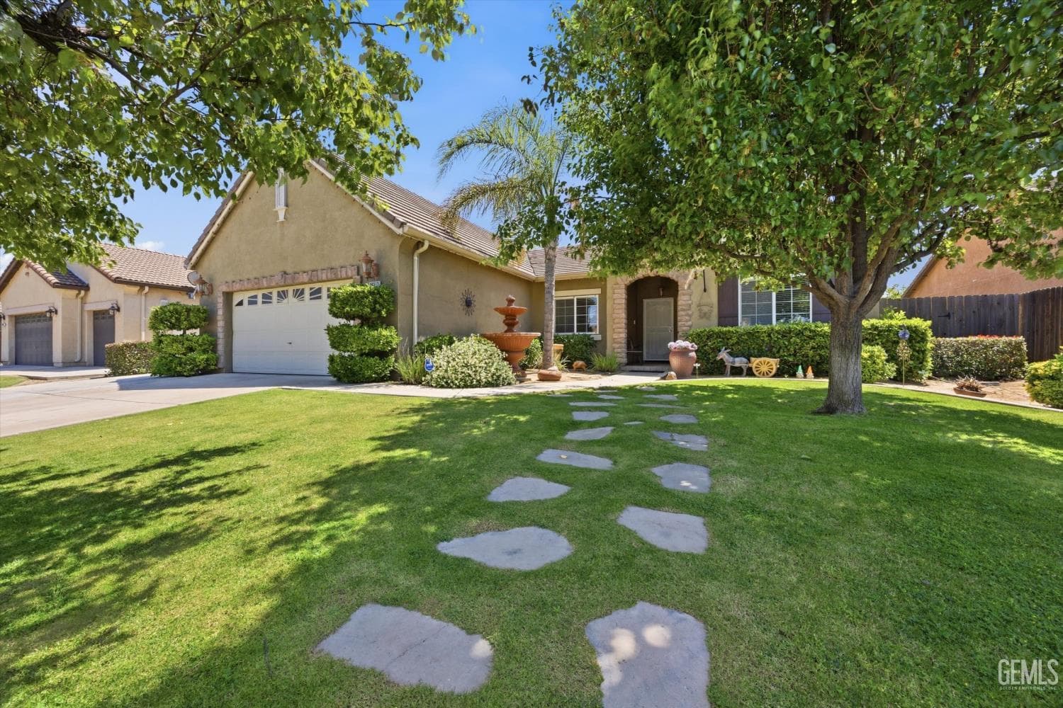 12513 Great Country Drive