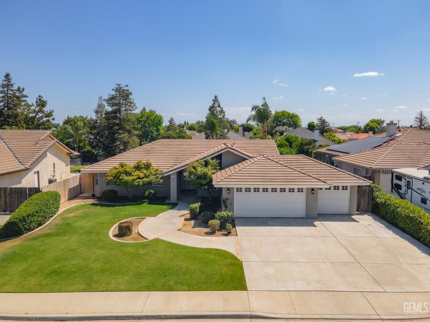 11123 Coachlight Court