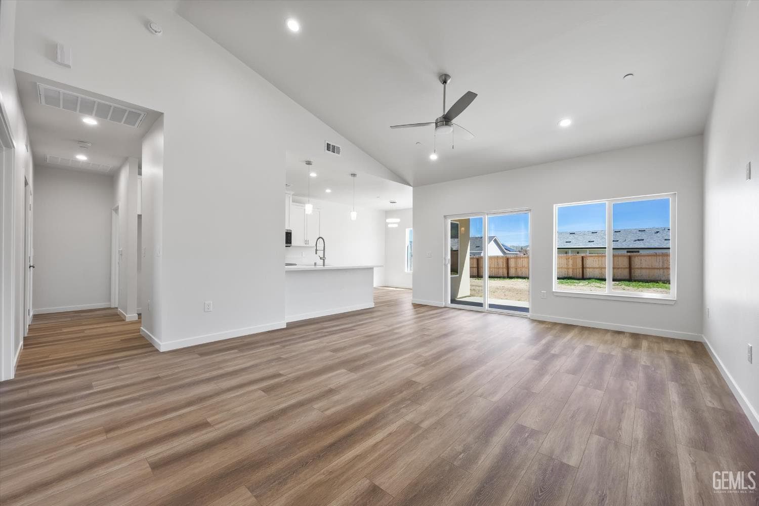 28241 Stallion Springs Drive — photo 3