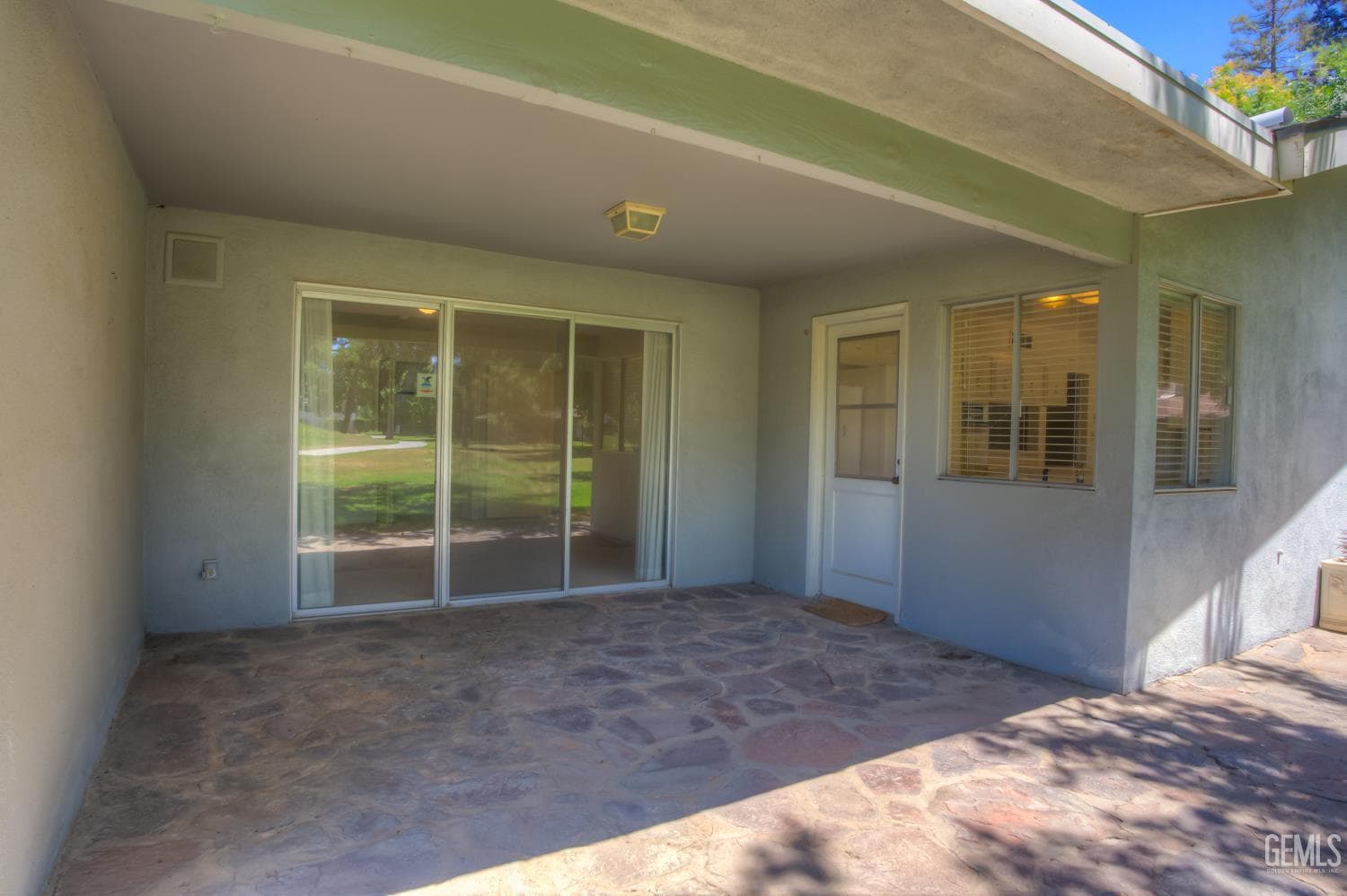 5501 Cypress Point Drive — photo 4